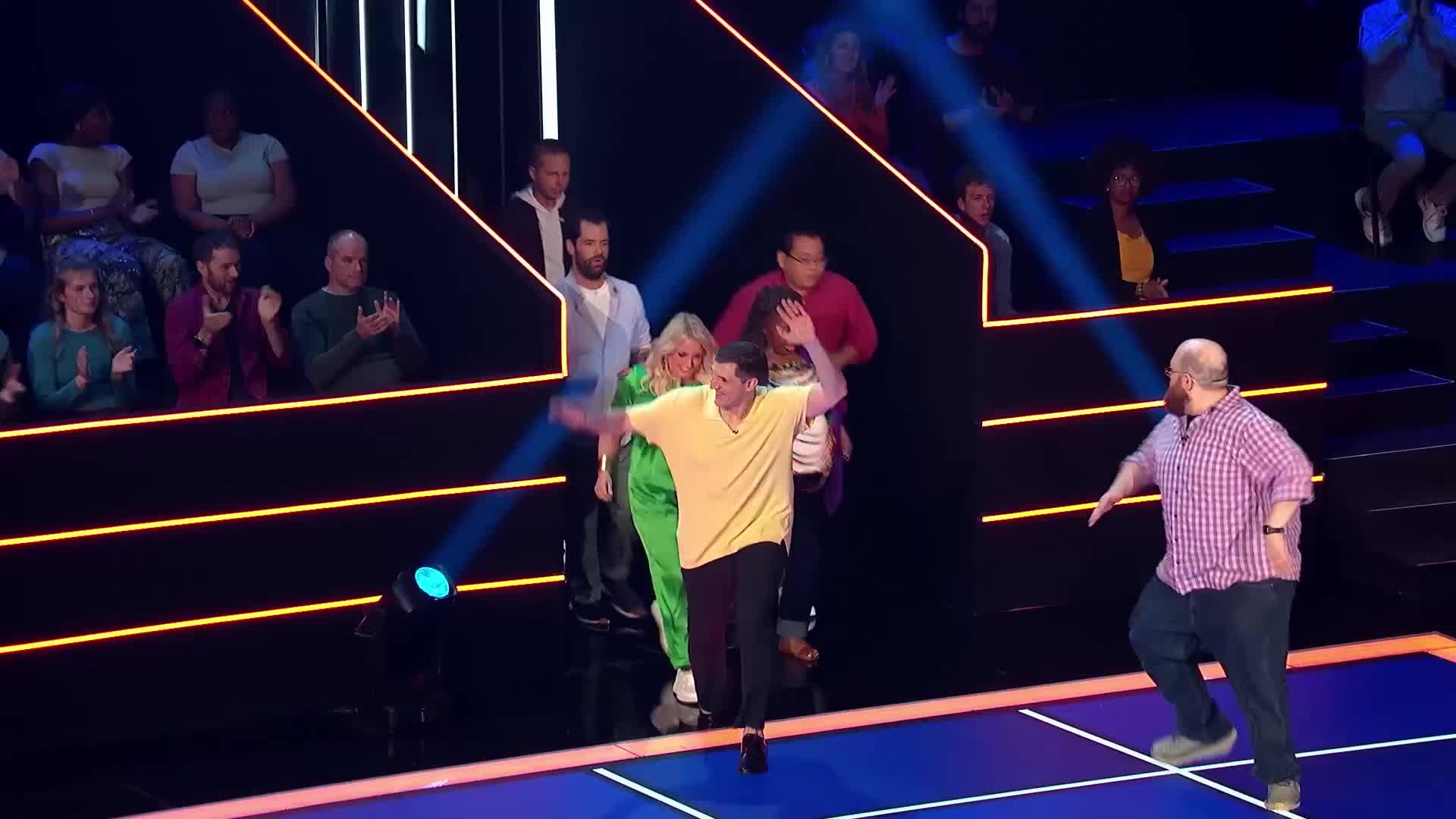 The floor season 2 episode 2 they rise they fall watch online